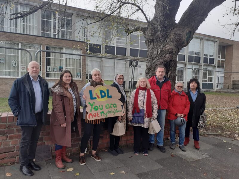 Group meeting at Linthorpe Art College site